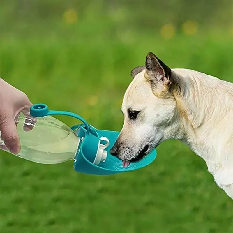 420ML Curved Travel Portable Dog Water Bottle with Built-In Scoop & Strap