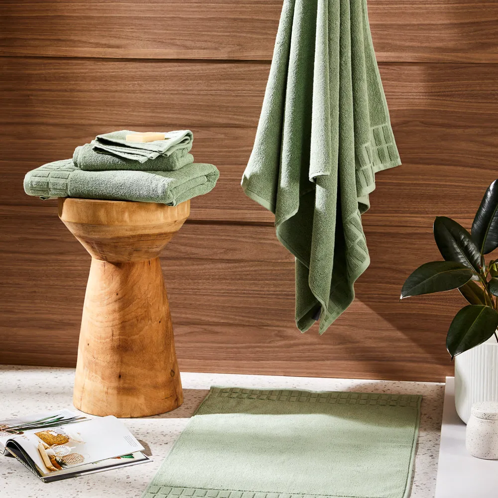 Alex Liddy Towel Range