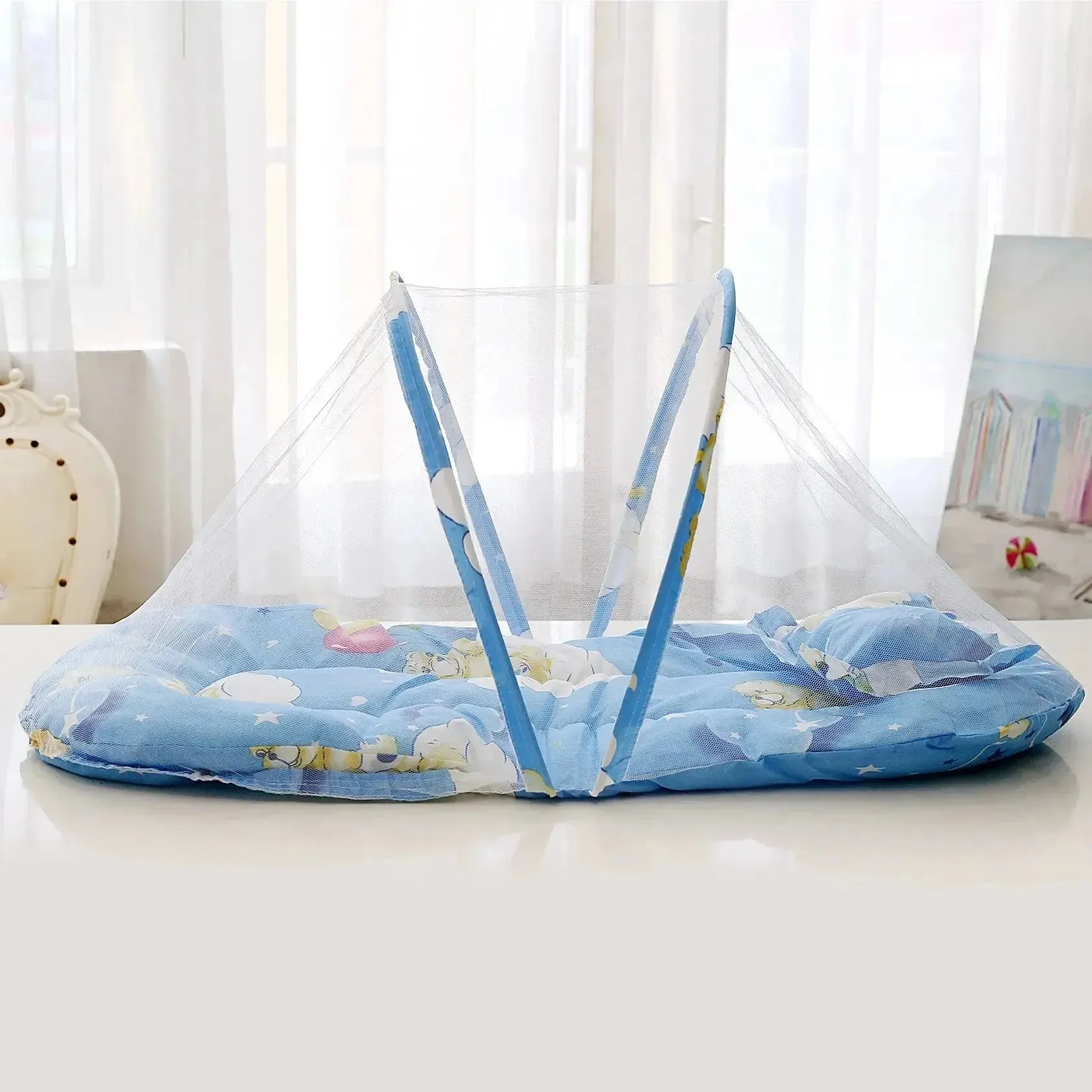 Portable Bionic Travel Crib with Pressure Resistance for Newborns - Foldable Middle Bed